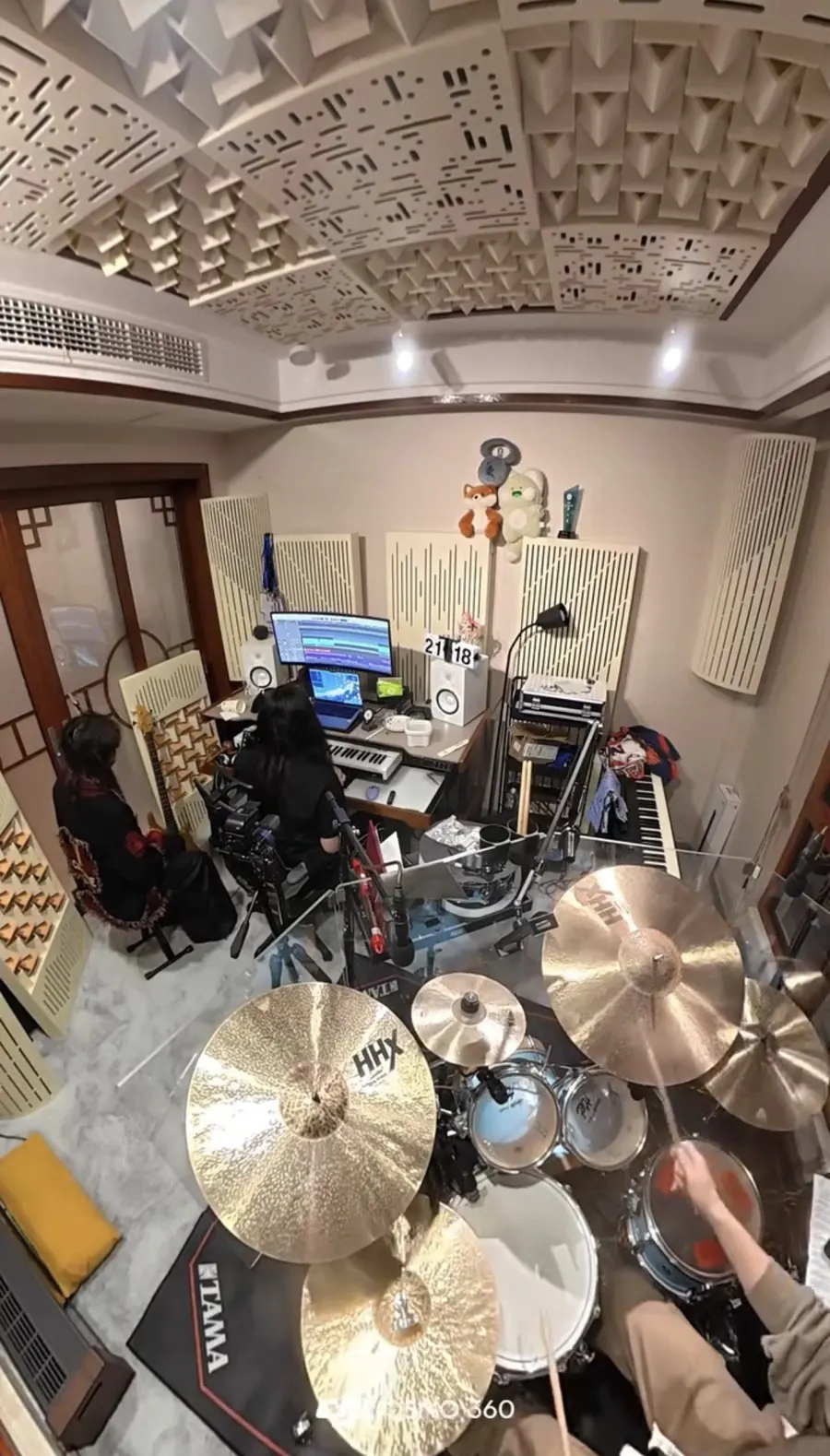 Home Studio 鼓手视角,镲片与鼓组在前